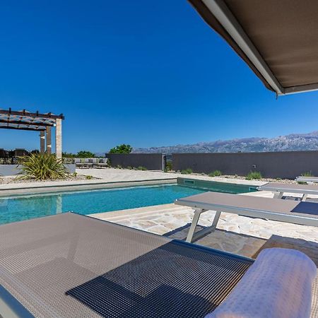 Stonehouse Milan Villa Razanac Ngoại thất bức ảnh